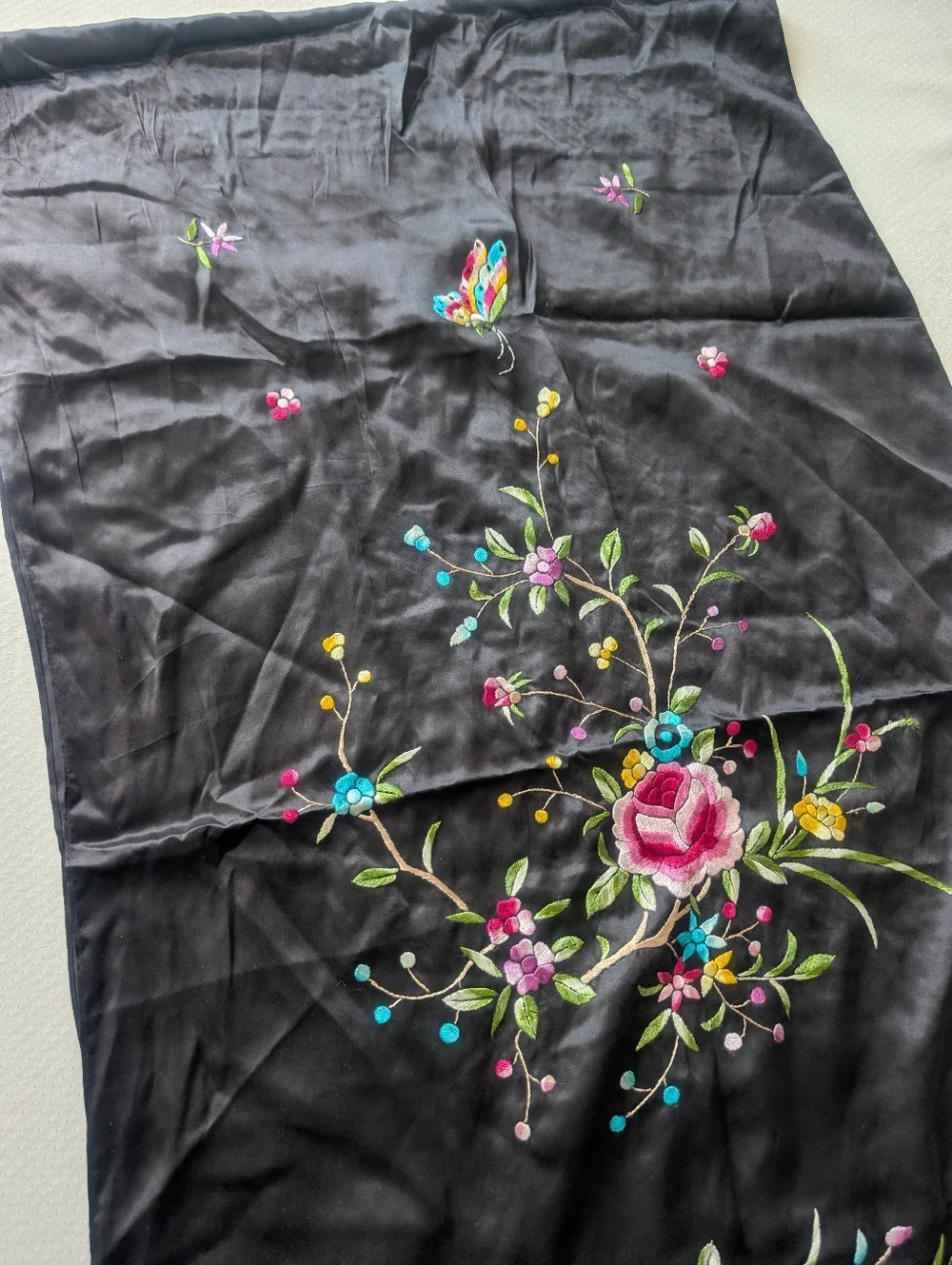 Embroidered Floral Scarf Shawl Black 100% Silk Tassel Women's Accessory - Picture 14 of 16